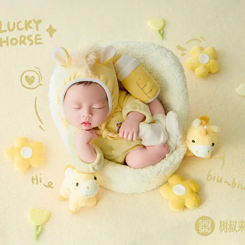 Yellow Horse Milk Theme Set - Newborn Photography Props